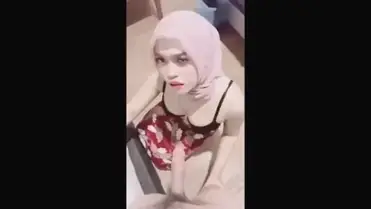 Suruh Sepupu Cantik Hisap Kontol Ganas Keenakan WOT poster